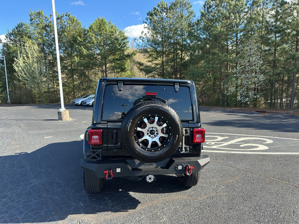 2020 Jeep Wrangler Sahara Altitude