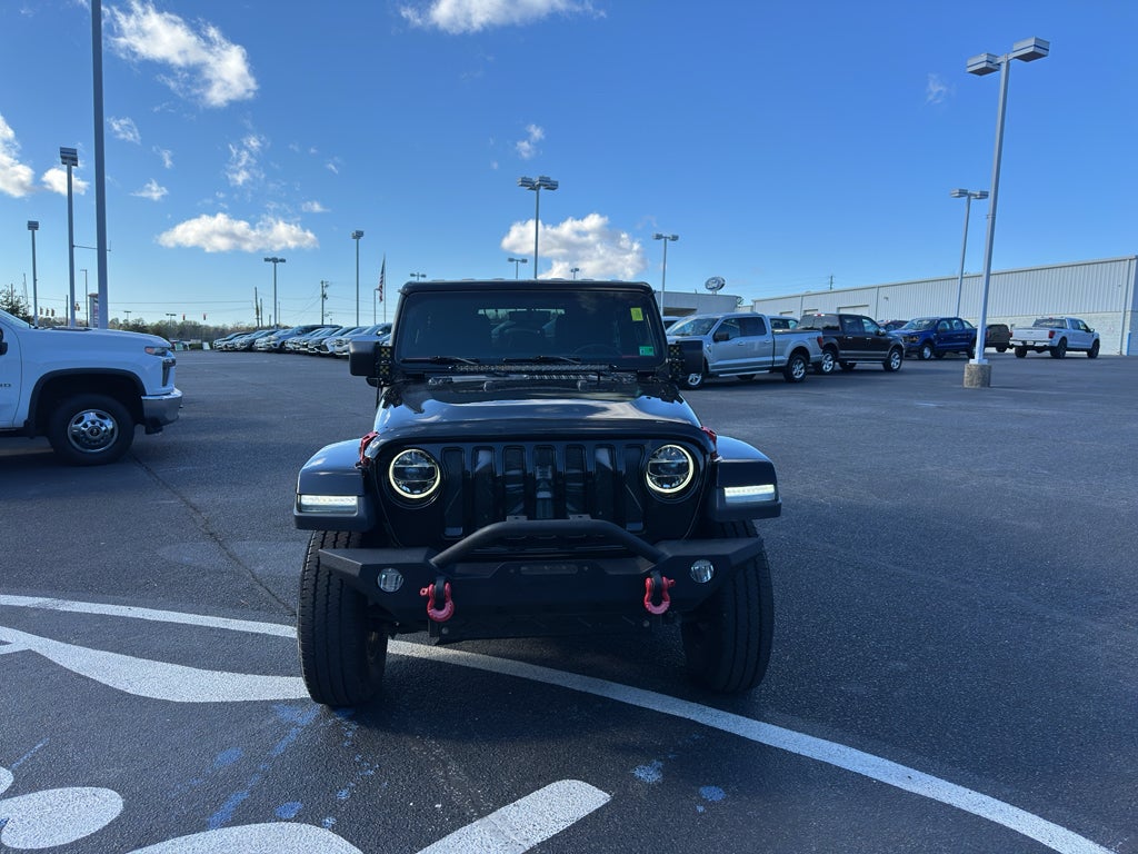 2020 Jeep Wrangler Sahara Altitude