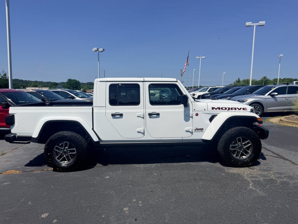 2024 Jeep Gladiator Mojave X