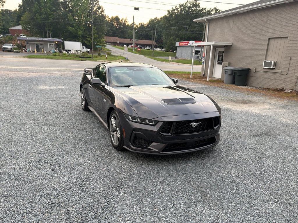 2024 Ford Mustang GT Premium