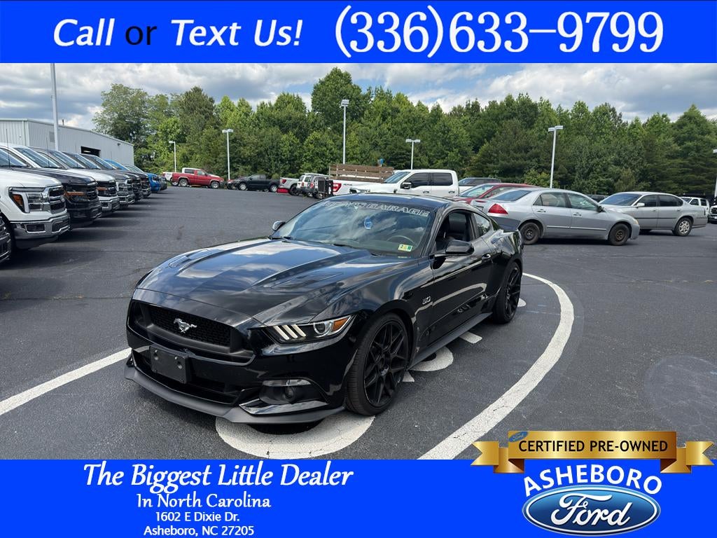2016 Ford Mustang GT Petty's Garage Edition