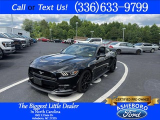 2016 Ford Mustang GT Petty's Garage Edition
