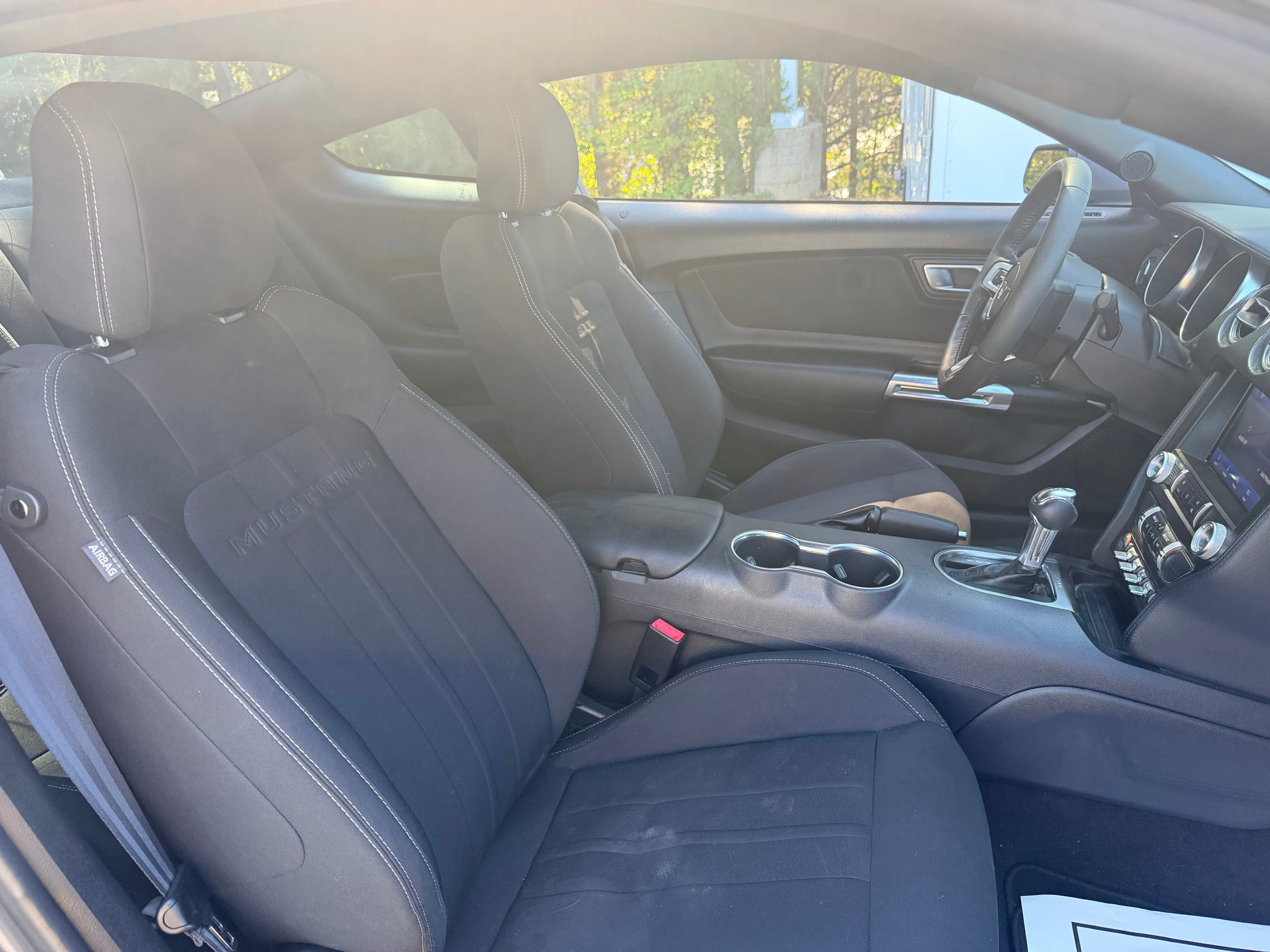 2022 Ford Mustang EcoBoost