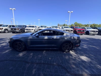 2022 Ford Mustang EcoBoost
