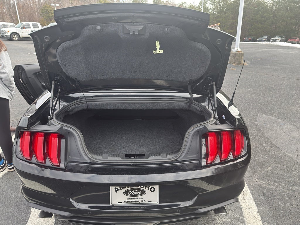 2020 Ford Mustang EcoBoost Premium