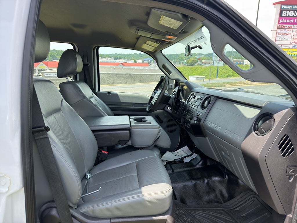 2016 Ford F-550 XL