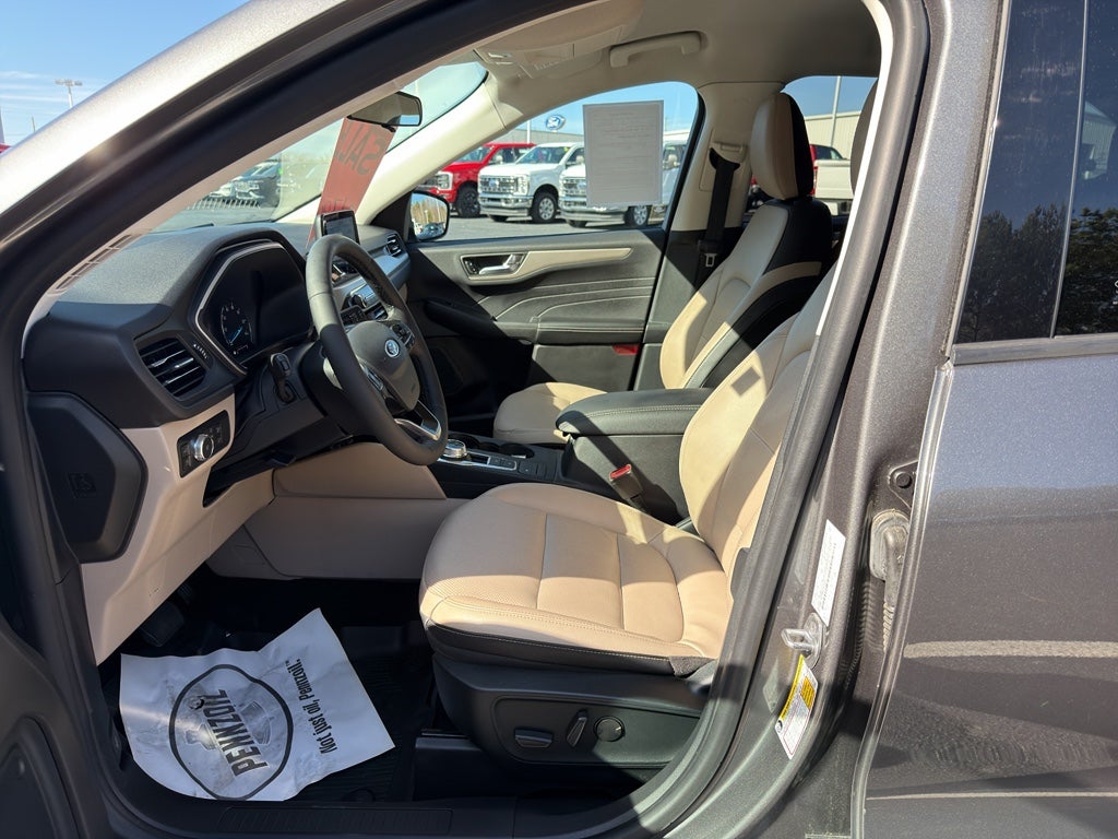 2022 Ford Escape Hybrid SEL Hybrid