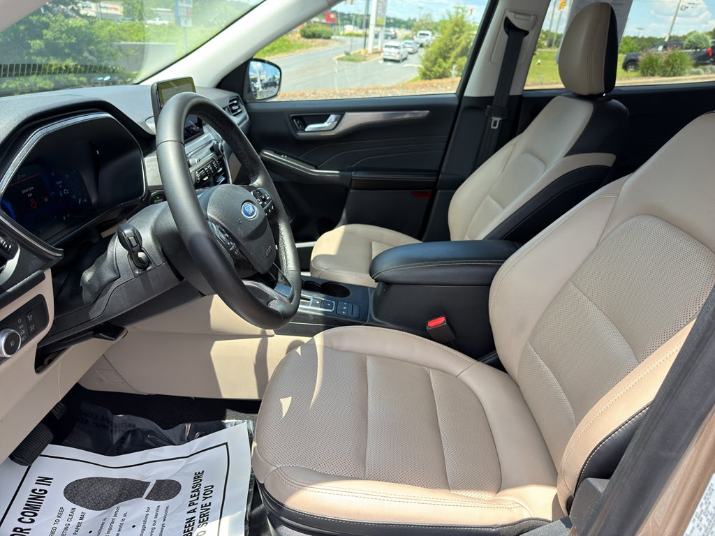 2021 Ford Escape Hybrid Titanium Hybrid