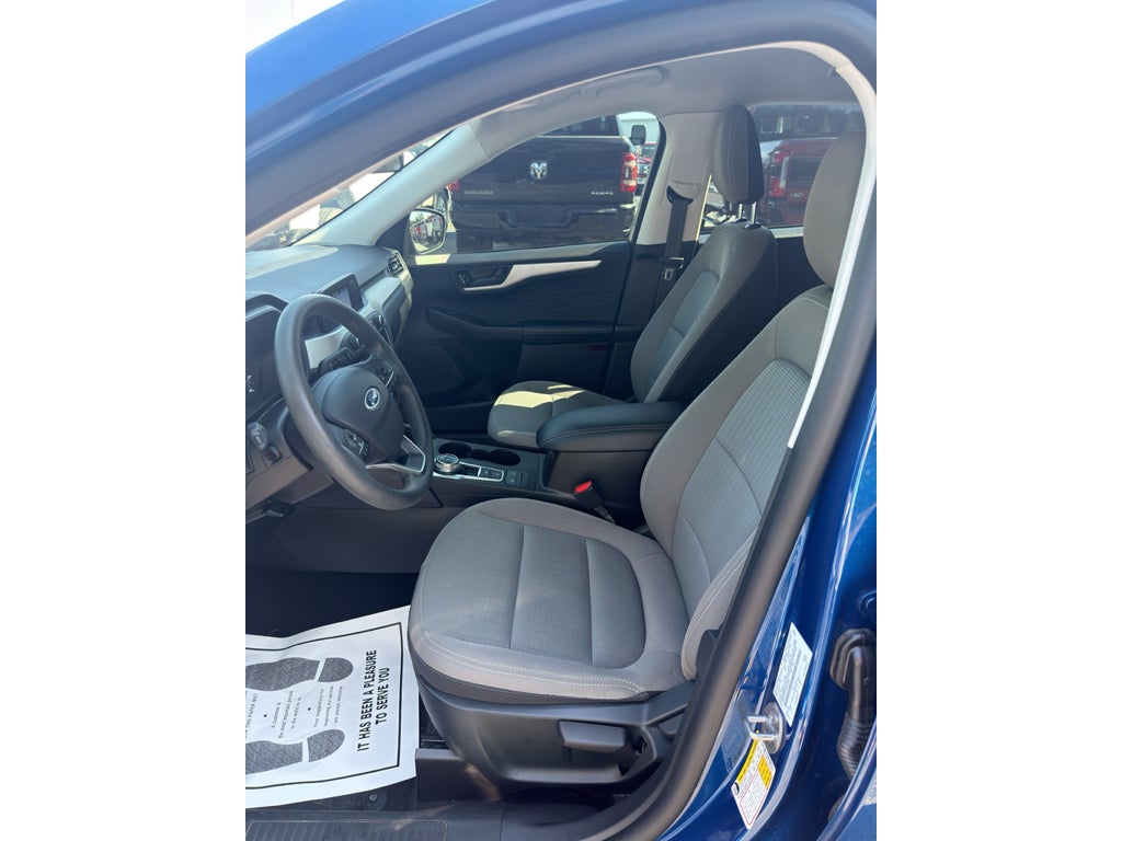 2022 Ford Escape S
