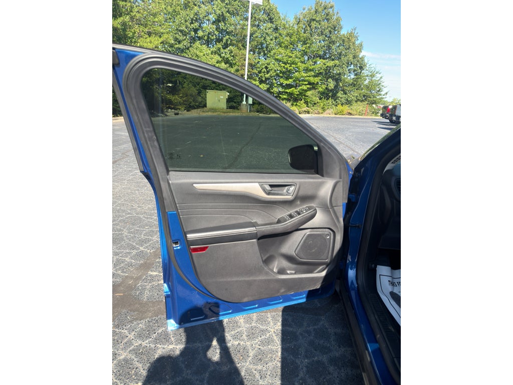 2022 Ford Escape S