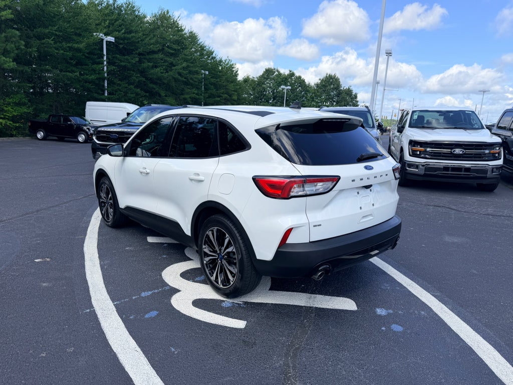 2022 Ford Escape SE
