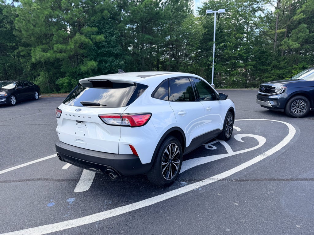 2022 Ford Escape SE
