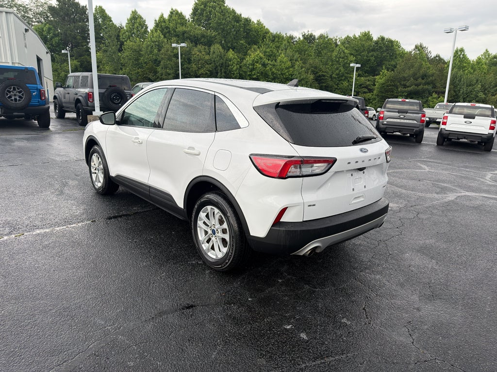 2022 Ford Escape SE