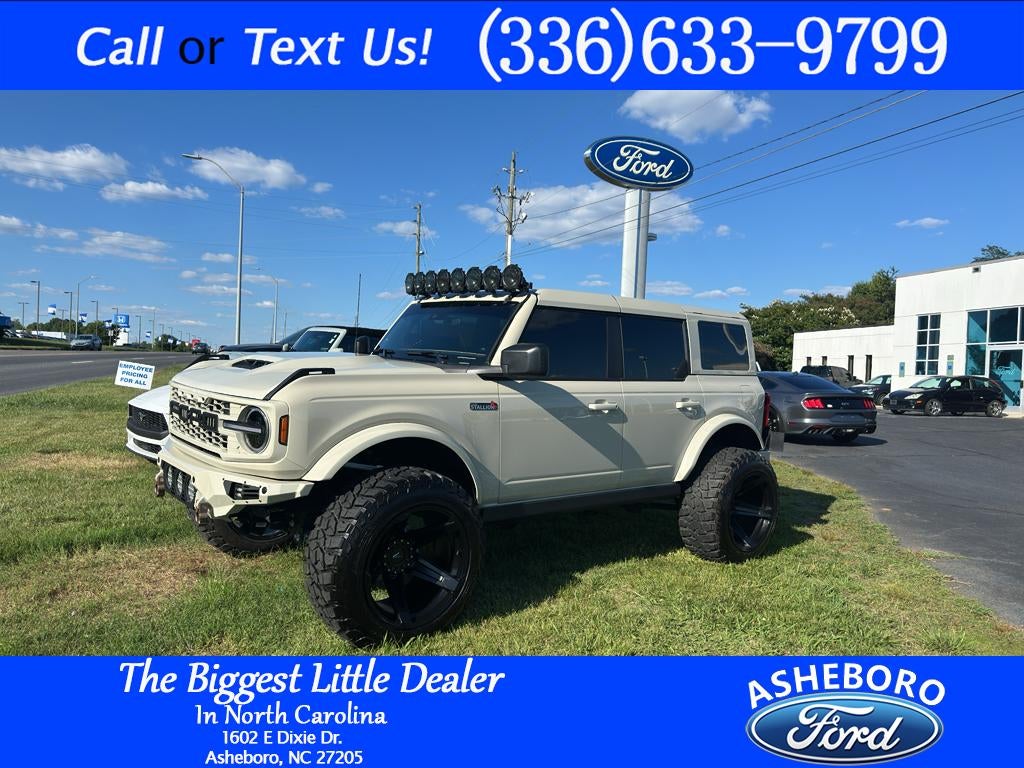 2025 Ford Bronco Base 4x4's photo