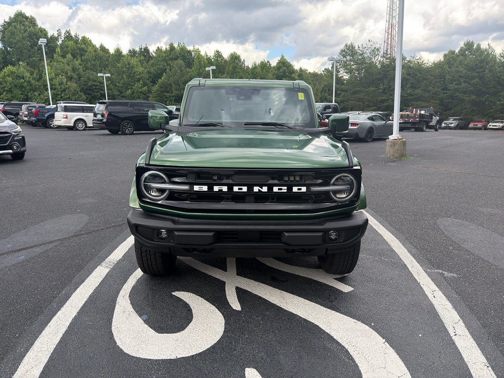 2025 Ford Bronco Outer Banks