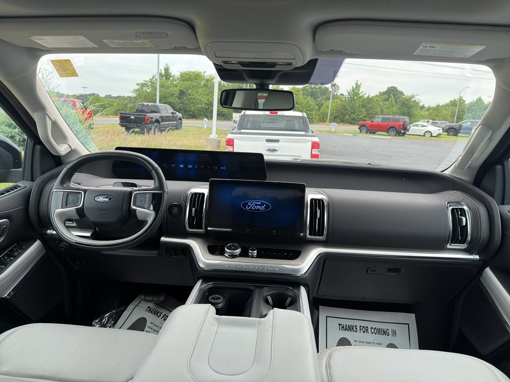 2025 Ford Expedition MAX Platinum