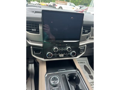2024 Ford Expedition XLT