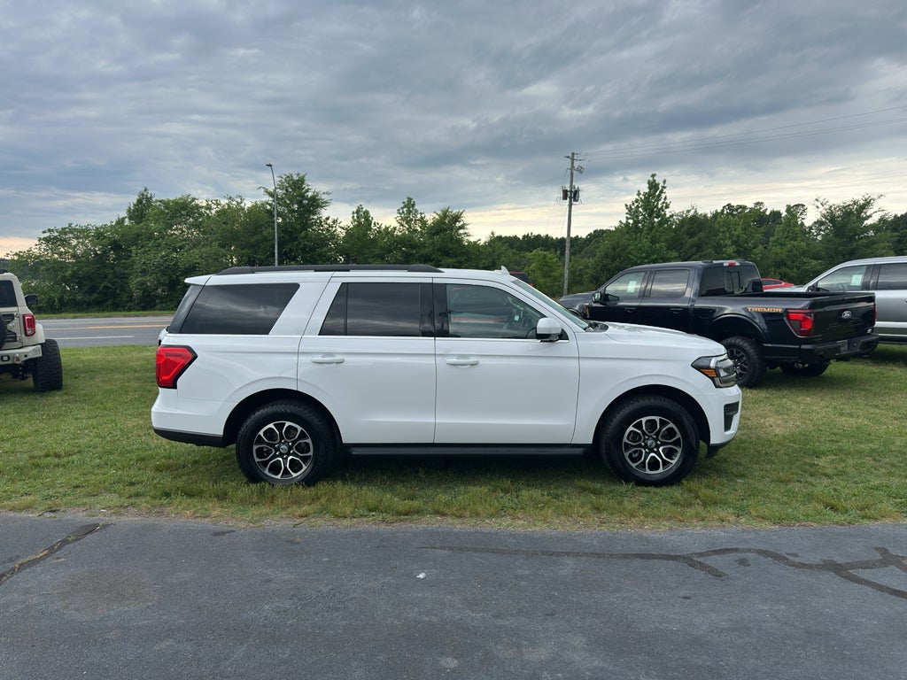2024 Ford Expedition XLT