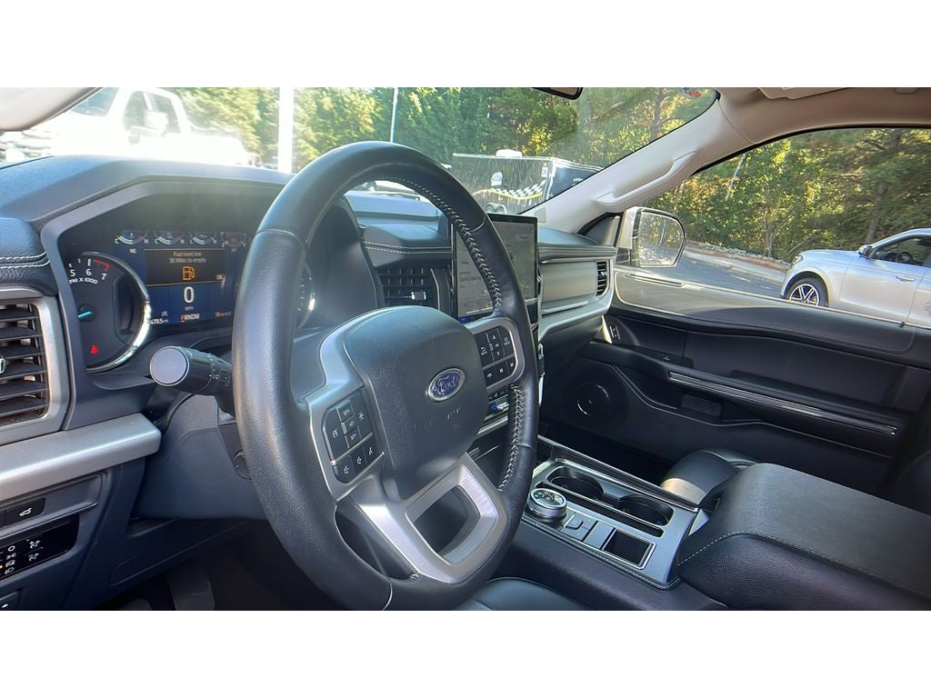 2024 Ford Expedition XLT