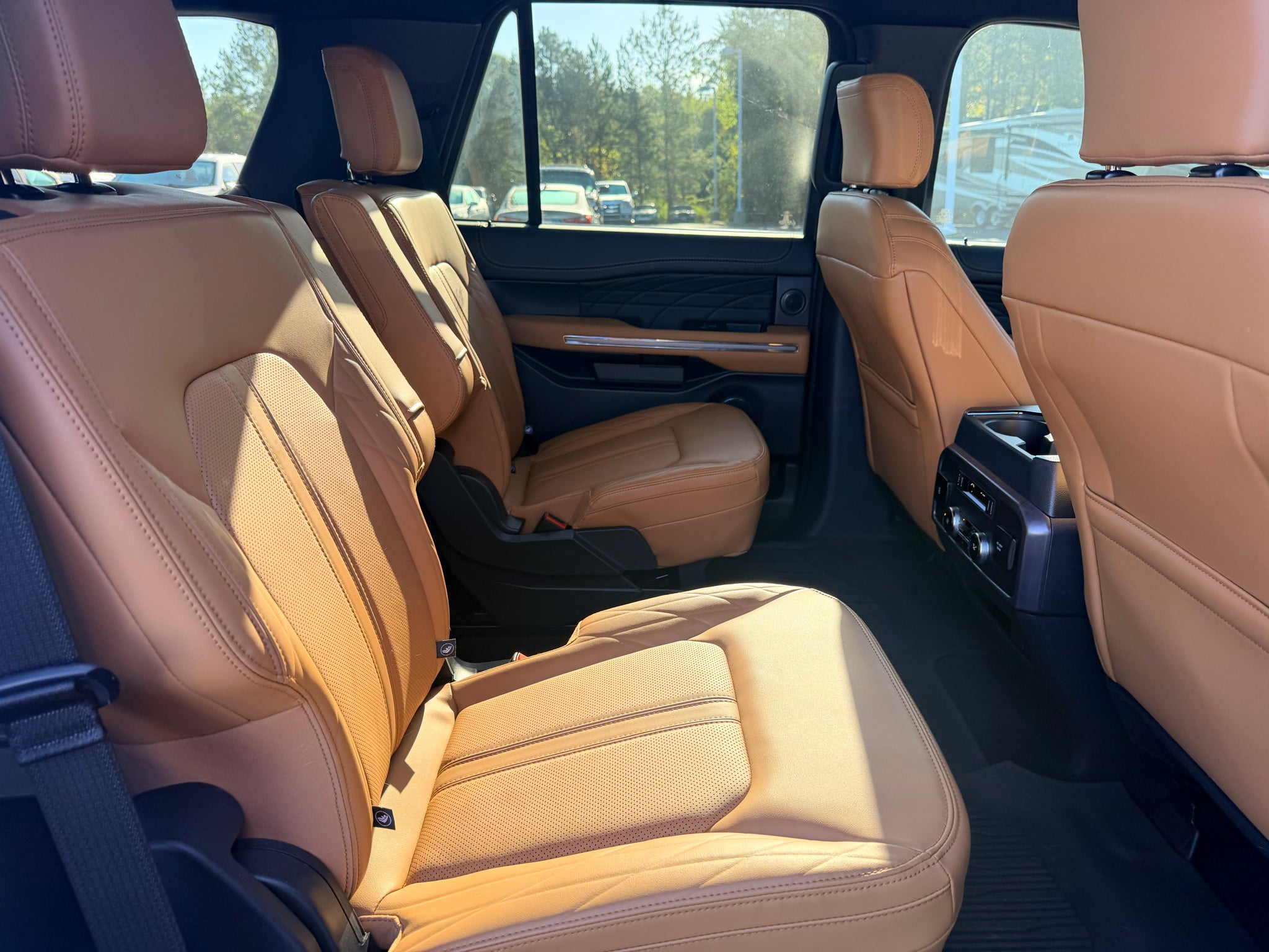 2024 Ford Expedition Platinum
