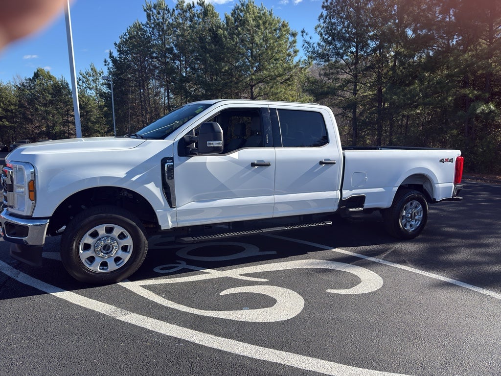 2024 Ford F-250 XLT