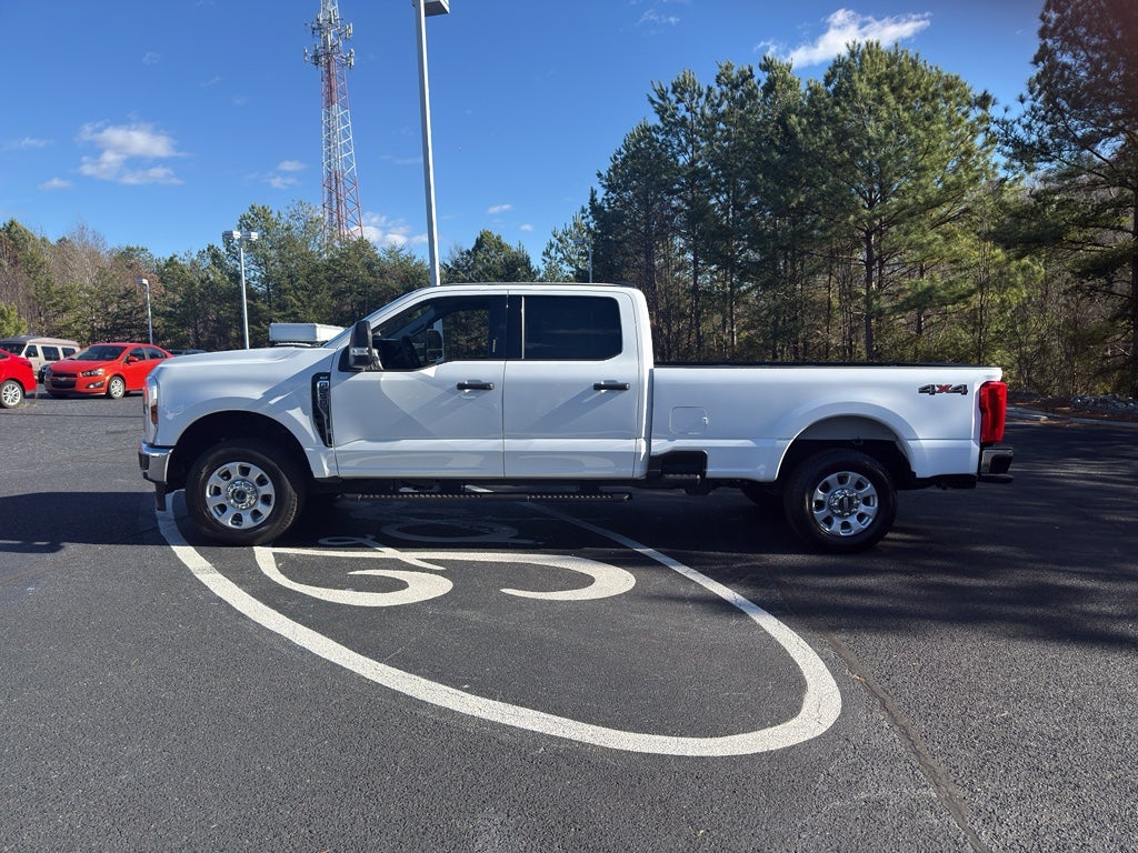 2024 Ford F-250 XLT