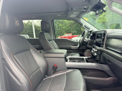 2024 Ford F-250 Black Widow