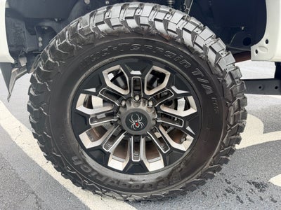 2024 Ford F-250 Black Widow