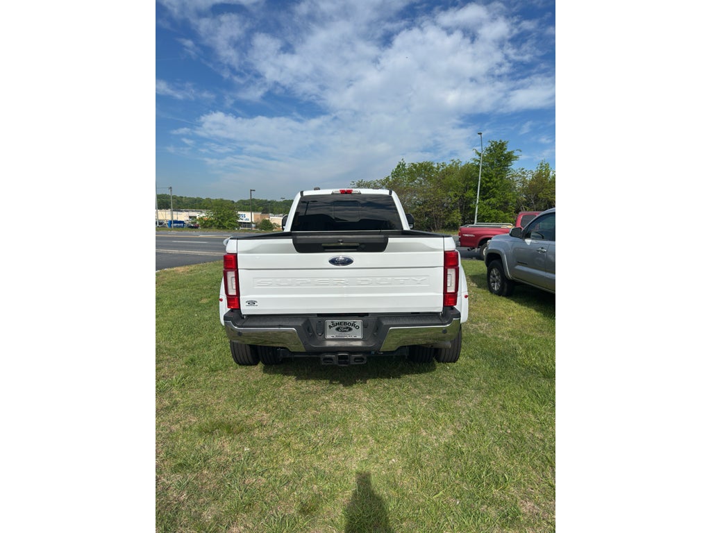 2022 Ford F-450 LARIAT