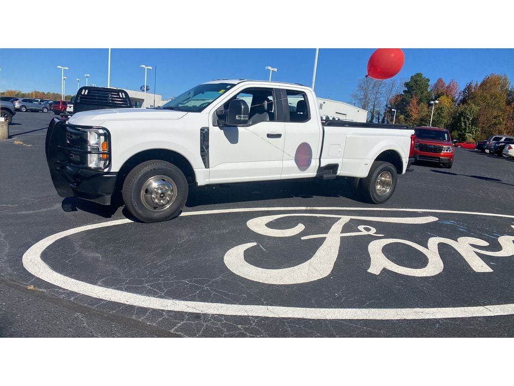 2023 Ford F-350 XL