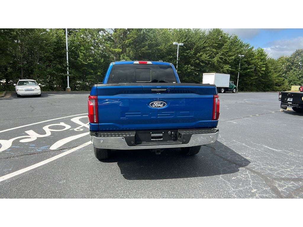 2024 Ford F-150 LARIAT V8