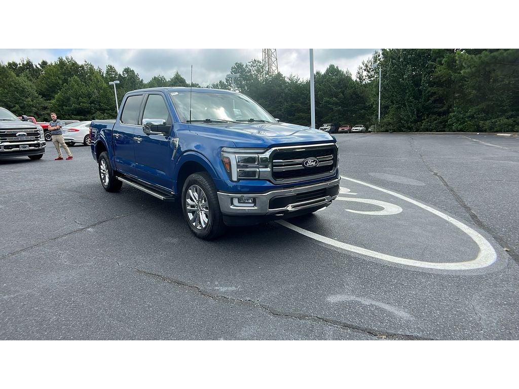 2024 Ford F-150 LARIAT V8