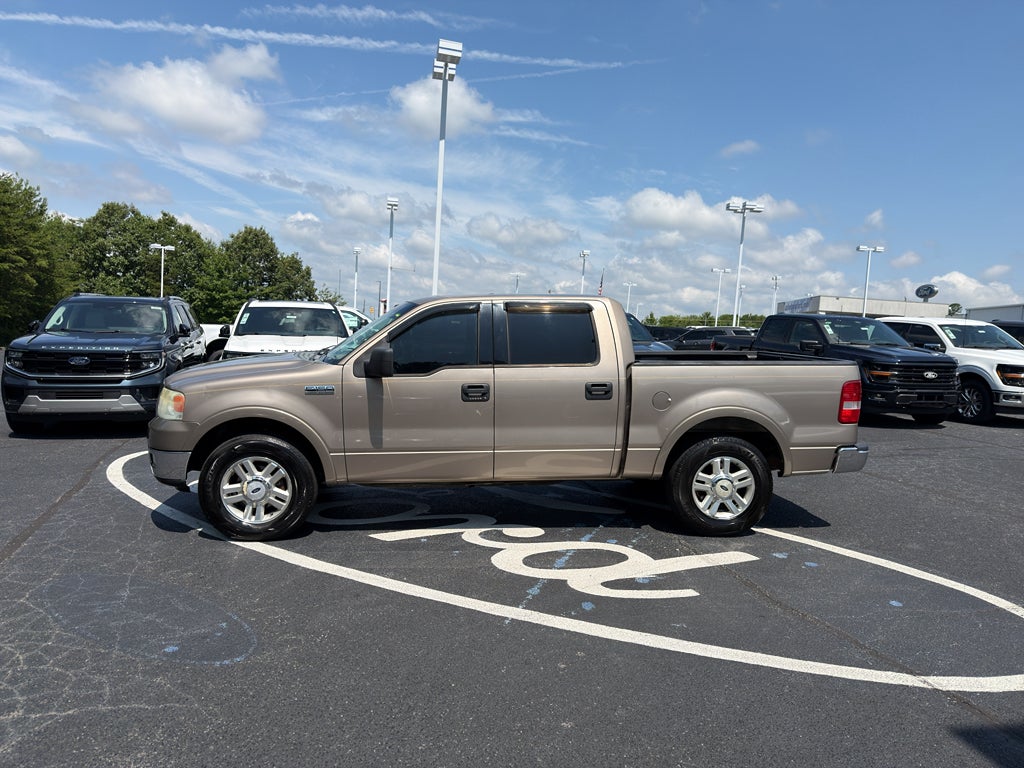 2004 Ford F-150 XLT