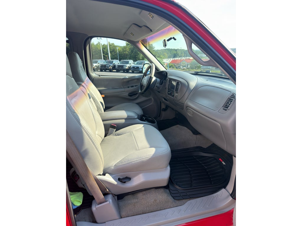 1998 Ford F-150 Standard