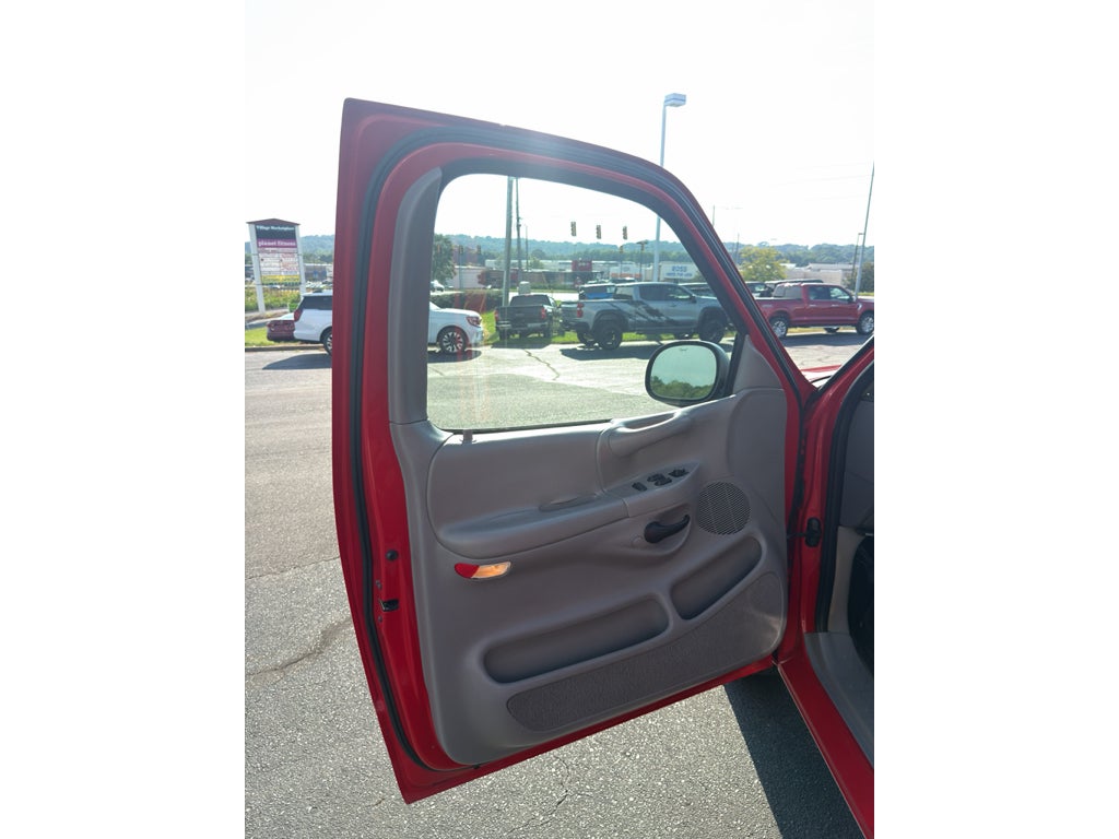 1998 Ford F-150 Standard