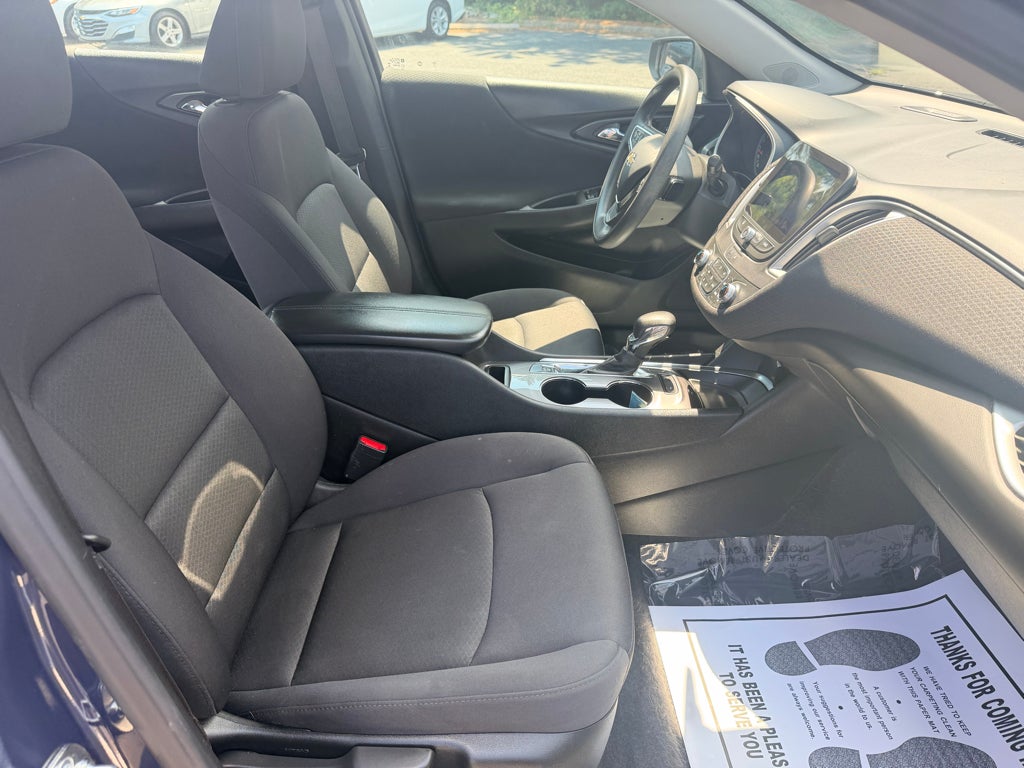 2025 Chevrolet Malibu LT