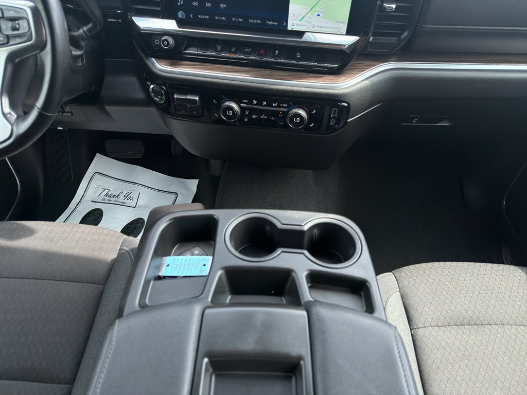 2025 Chevrolet Silverado LT