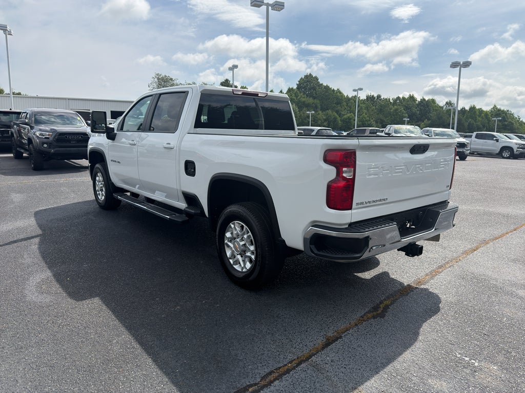 2025 Chevrolet Silverado LT