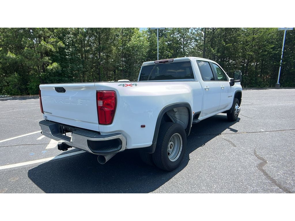 2023 Chevrolet Silverado LT