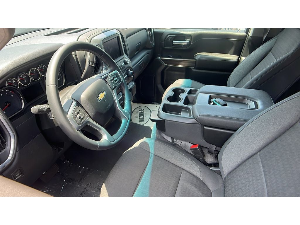 2023 Chevrolet Silverado LT