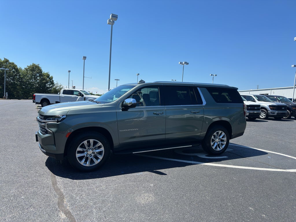 2023 Chevrolet Suburban Premier