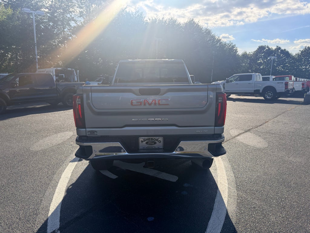 2025 GMC Sierra SLT