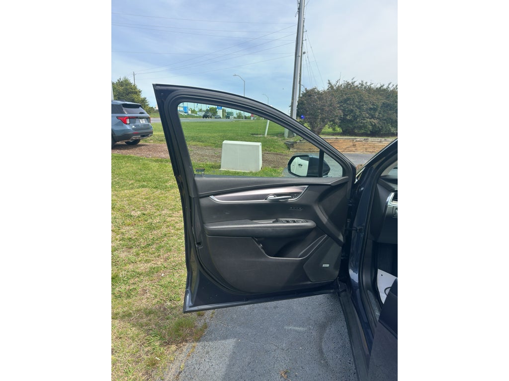 2019 Cadillac XT5 Luxury FWD