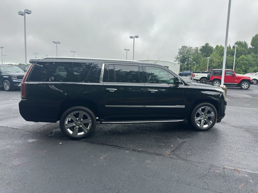 2020 Cadillac Escalade ESV Premium Luxury