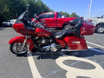 2013 Harley-Davidson FLTRU Base
