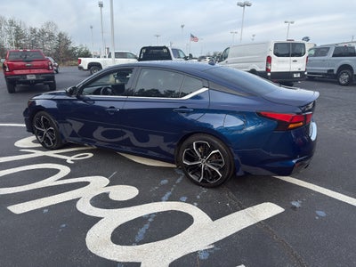 2023 Nissan Altima 2.5 SR