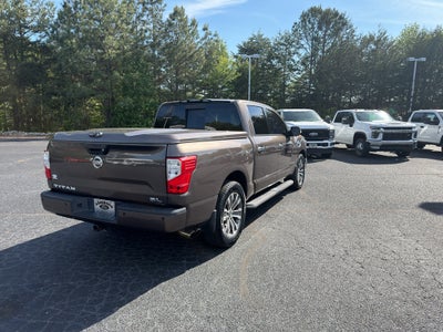 2017 Nissan Titan SL