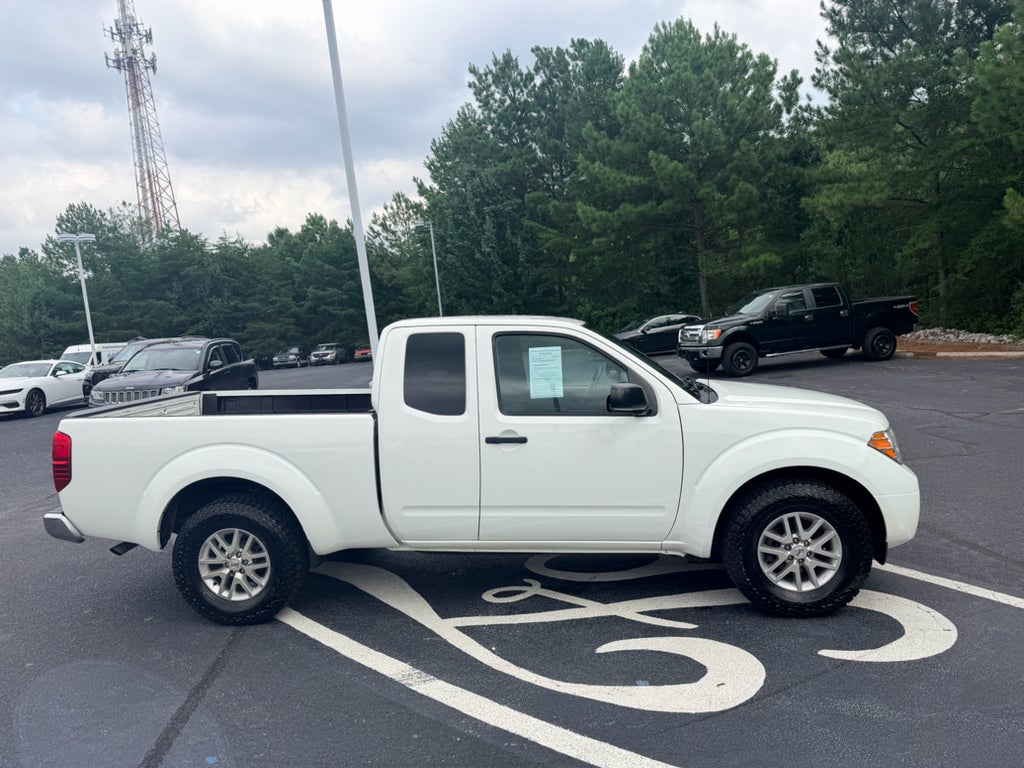 2021 Nissan Frontier SV