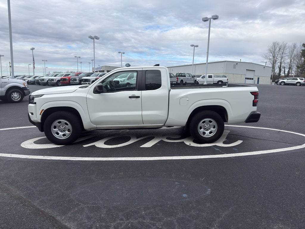 2024 Nissan Frontier S
