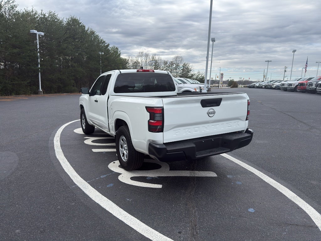 2024 Nissan Frontier S
